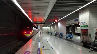 20211217 4224次EMU800型區間車 南港車站1A月台 列車離站 No.4224 Local train Nangang station Platfrom1A Train depart