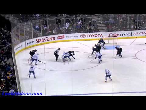 Maple Leafs @ Kings - Phil Kessel Scores - 110110