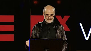 Scienze della Felicità: teorie e tecniche di salvezza dellUmanità | Filippo Martinez | TEDxViaTirso