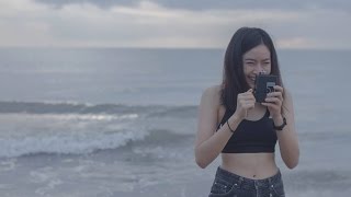 Video voorbeeld van "MONOMANIA - รุ้งสีเทา  [Official MV]"