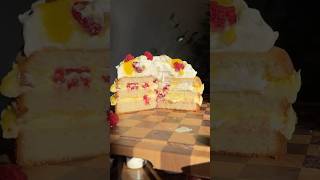 Lemon raspberries and cream cake! #lemon #raspberry #cake #baking