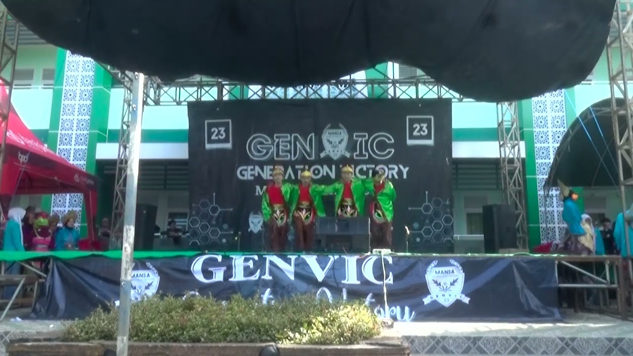 PENTAS SENI KELAS XI MIPA 1 MAN 1 PAMEKASAN