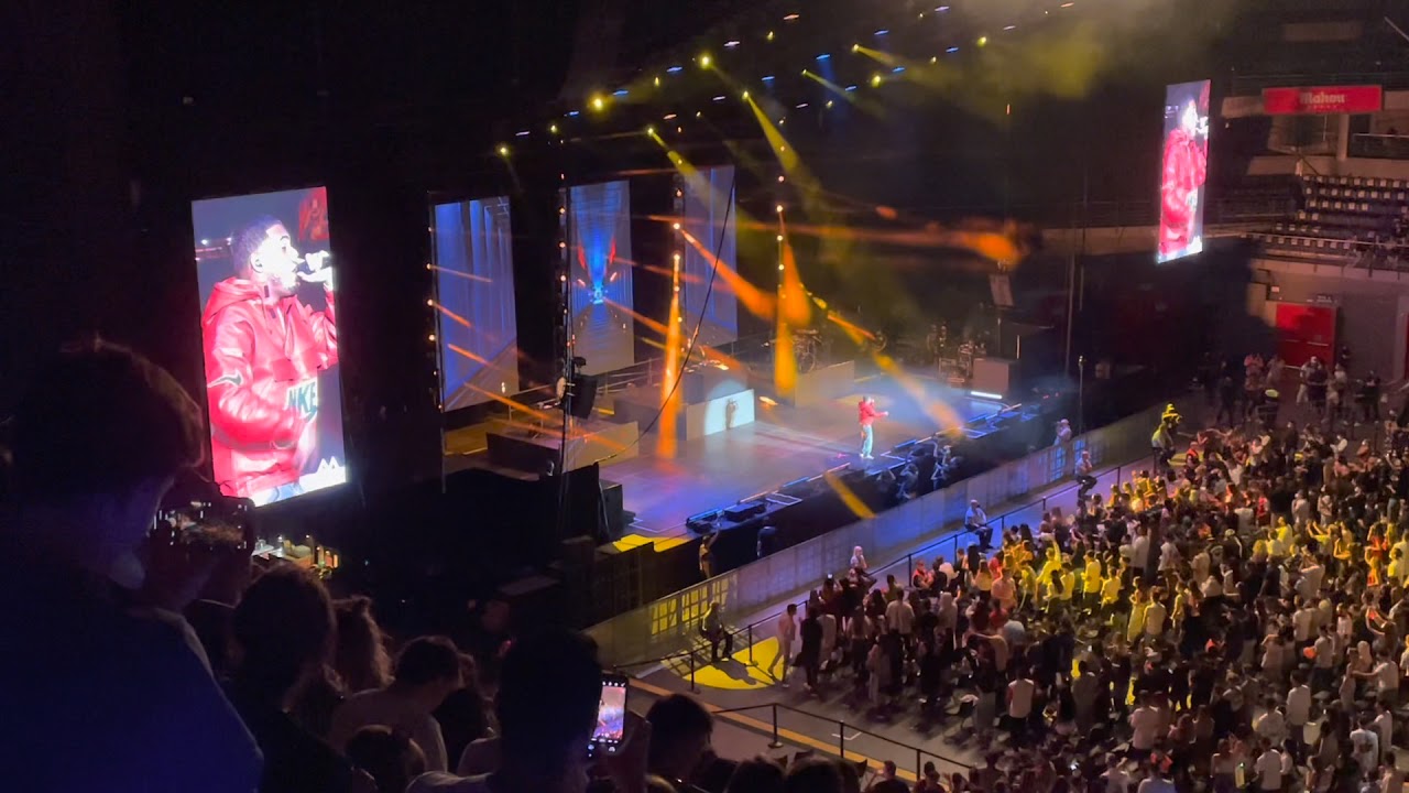 Myke Towers Madrid 2021 Concierto completo YouTube