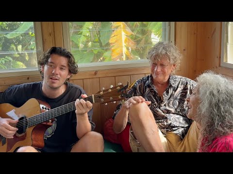 Acoustic Guitar Effects in Nature - No Amp, No Pedals | ToneWoodAmp2 (Kauai Session)