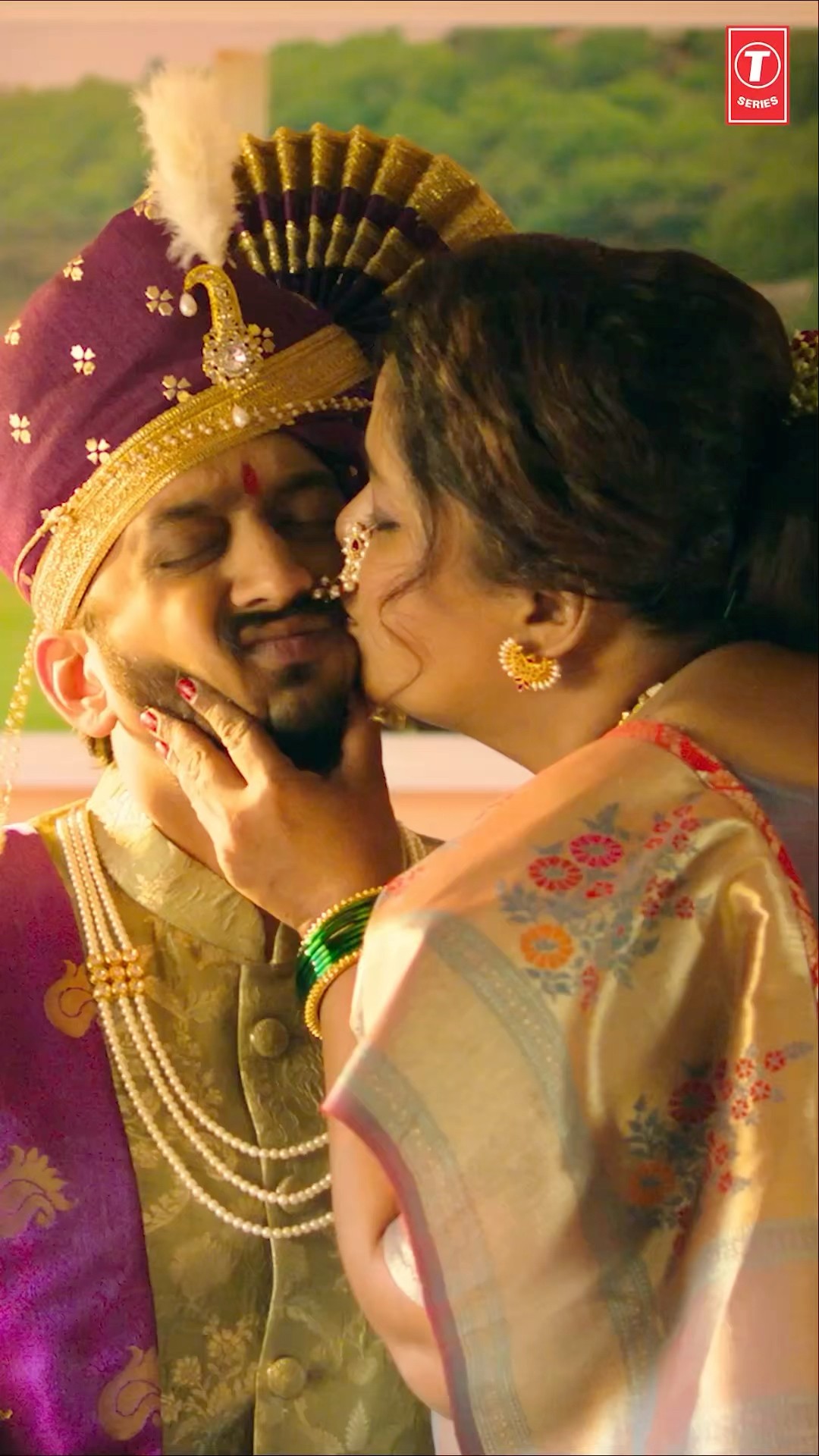Dis Sarale ? | Fussclass Dabhade | Amitraj, Harshavardhan, Aanandi