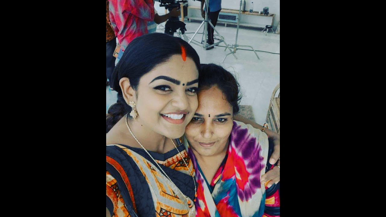 Premi Viswanath Latest Photo & Videos karthika deepam serial today