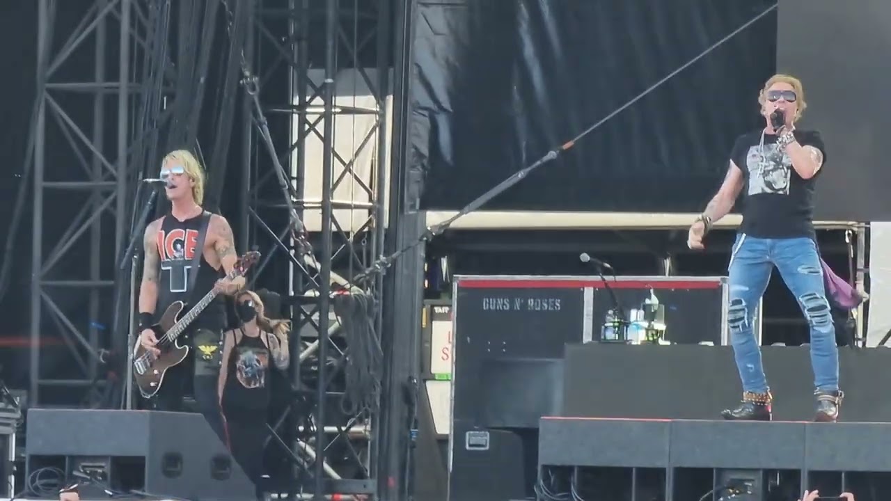 GUNS N' ROSES - Chinese Democracy - Letnany Airport, Prague, Czech 18.6.2022