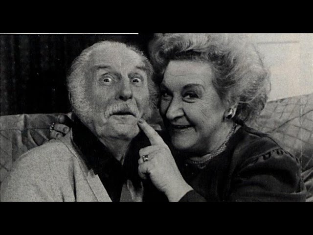 Mollie Sugden-My Husband and I S01E01