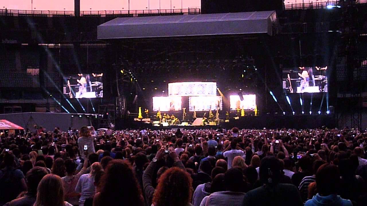  Arrivee de Rihanna au Stade de France. 08/06/2013