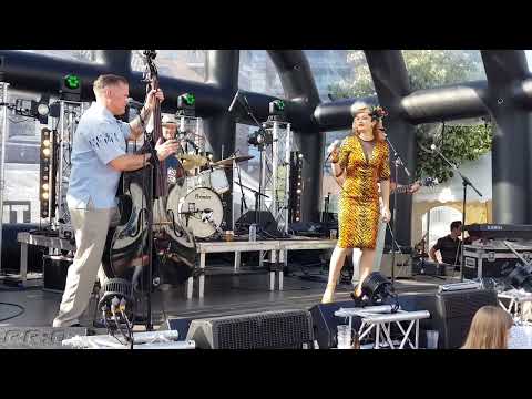WILD DEUCES - Shucks - live at Rock 'n Roll Meeting Eindhoven 2022
