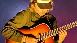 Billy Strings sings a beautiful Grateful Dead cover of “China Doll” 04/16/22 San Diego, CA 