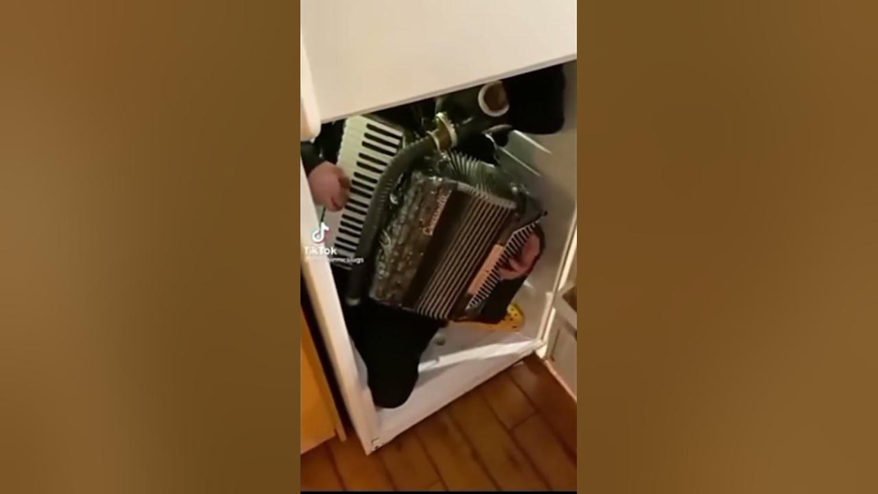 NORMAL DAY IN RUSSIA. #funny #meme #viral #russia #music