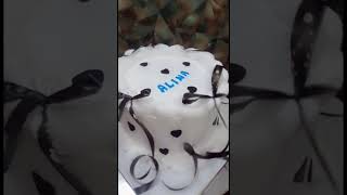#rinaanandbaker #homebaker #jamtaravlogs #birthdayzone #cake #lamingtoncake #londoncakedesigner