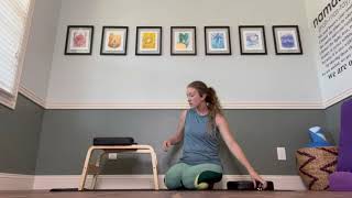 Giantex Yoga Headstand Bench w/VC Pads, Yoga Inversion Chair, Yoga Inversion Trainer