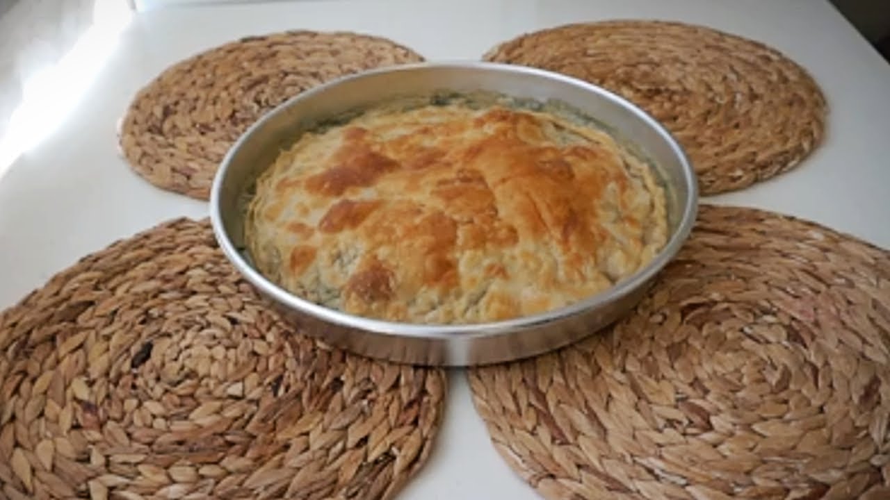 Byrek me hithra, qumesht dhe gjalp, receta qe me nxjerr mallin e femijerise.