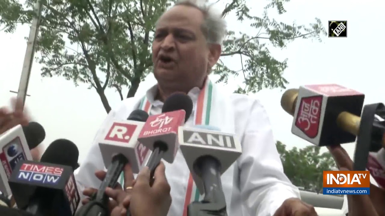 Speaking good English, being handsome isn`t everything: Ashok Gehlot`s dig at Sachin Pilot