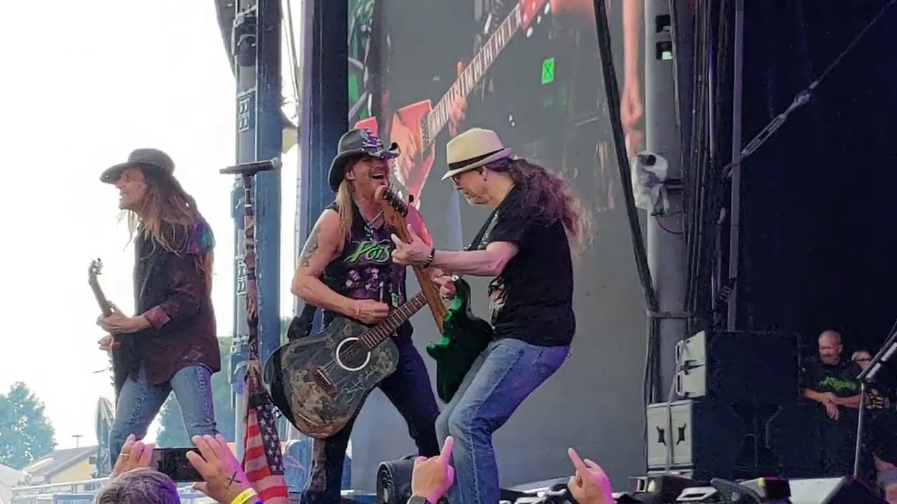 Every Rose Has Its Thorn - Poison - Hershey, PA (July 12, 2022) [4K 60 fps]