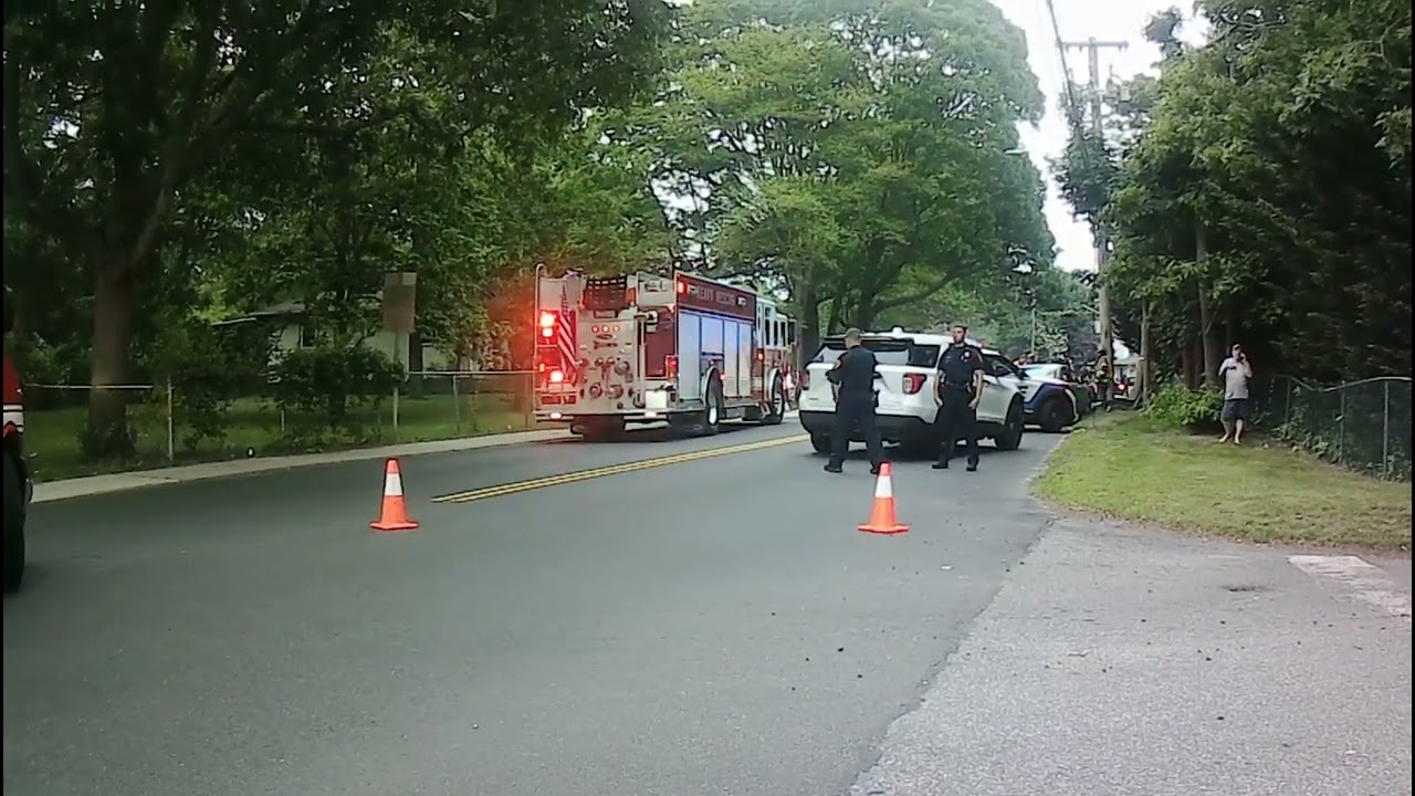 Car vs pole @ neighborhood rd @ daisy dr mastic beach New York