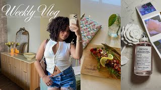 Weekly Vlog : Apartment updates, Curly hair routine, Solo date, Shopping, Try-on haul & more