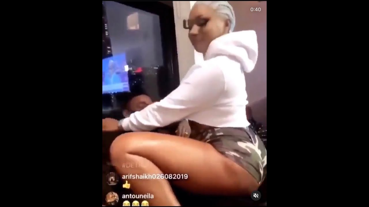 Download Meg The Stallion shows off her 🍆 riding skills on IG LIVE 🤤😍