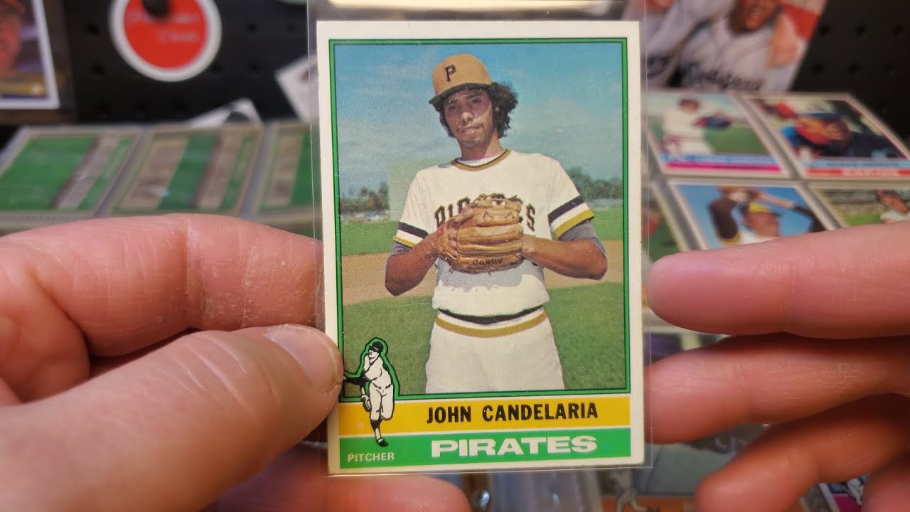 Ещё один подарок — 76 карточек Topps!