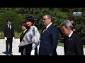 ПРЕЗИДЕНТ САДЫР ЖАПАРОВ СЕУЛДАГЫ УЛУТТУК МЕМОРИАЛГА ГҮЛ КОЙДУ