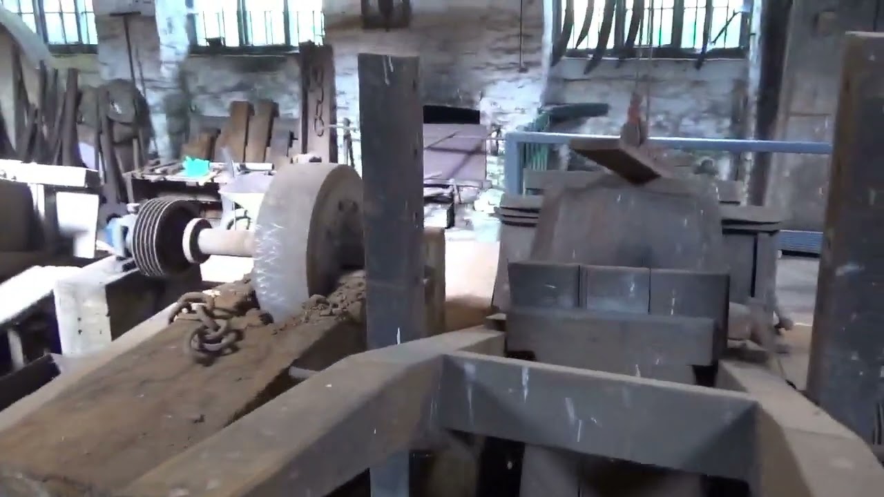 1695 AD - The Grinding Hull ( Scythe Grinder ) Room - Abbeydale Industrial Hamlet, UK