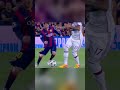 He Did it AGAIN .... Messi's Unreal Run #bola #football #konten #messiskills
