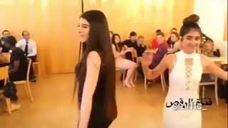 رقص نارين بيوتي في عرس مع صديقاتها على اغنية # جيناگ بهوايا اها #