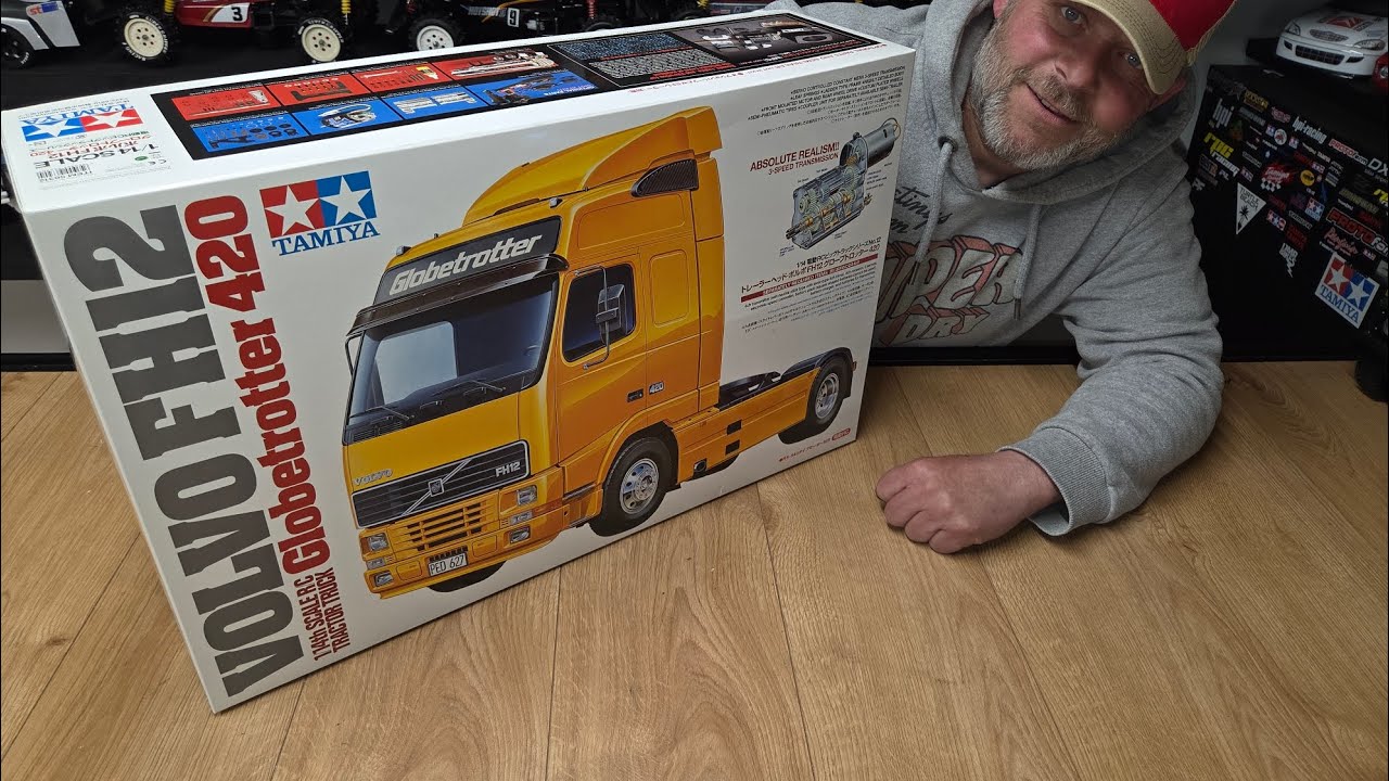 Unboxing tamiya volvo fh12 globetrotter - YouTube