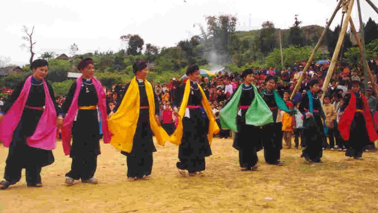 Vietnam Ecotourism ||| Mai Chau Ecolodge PART13