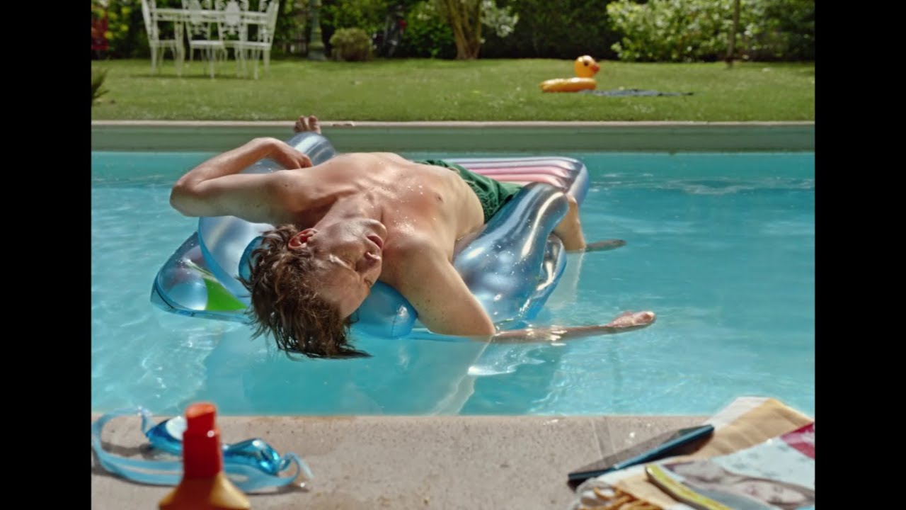 ibis — Ibis Hotels - Enjoy the Tour de France (YouTube video ad)