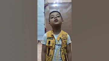 الطفل العبقري يبدع في عمليات الجمع والطرح عبدالرزاق عمرخالد محمد 9سنوات 