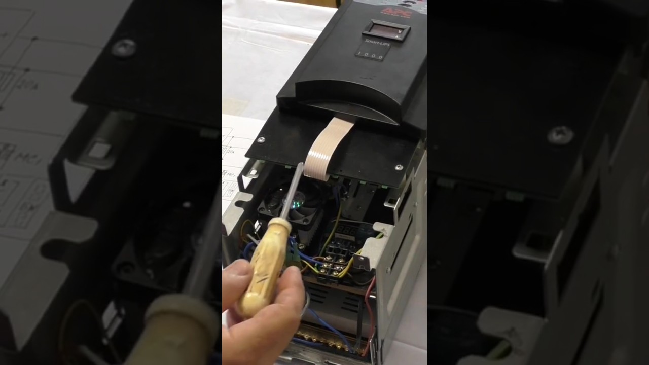 Переделка бесперебойника под литий - YouTube