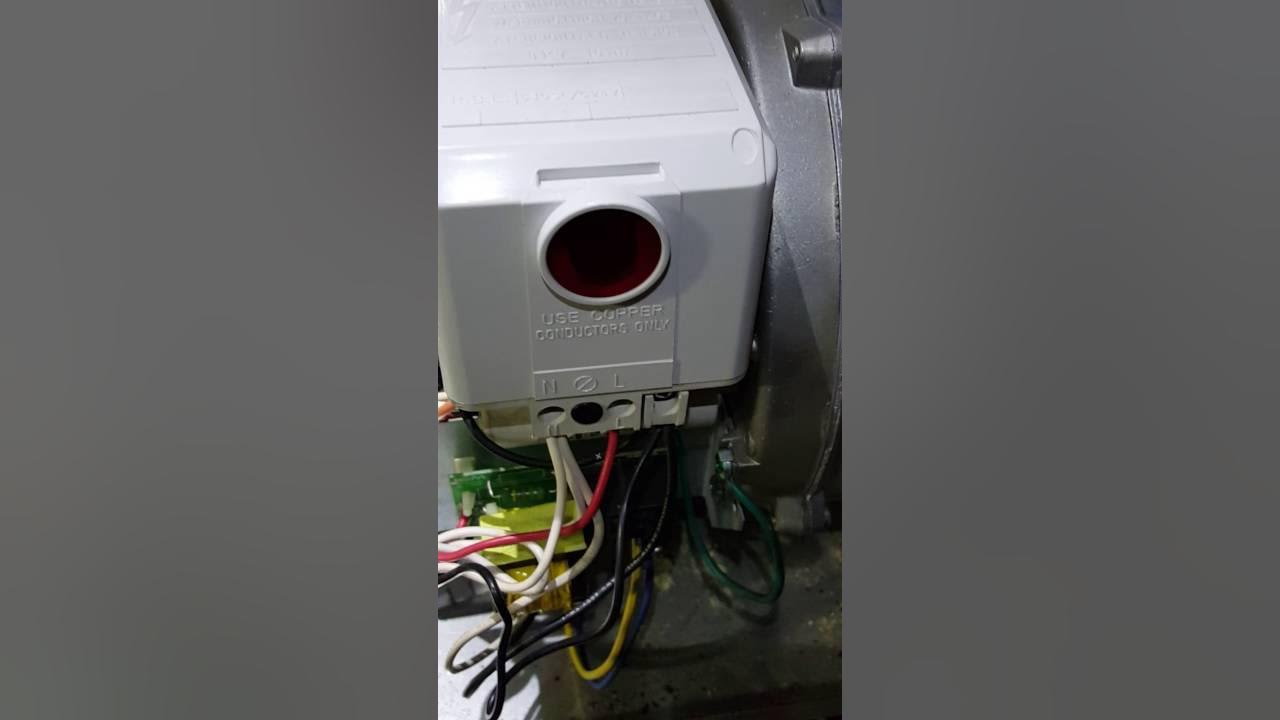 Riello Primary Control - YouTube