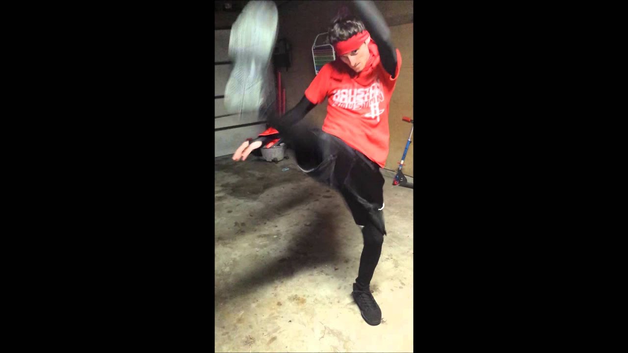 Houston Rockets Rowdy Houston Rockets Contest Red Rowdy! - YouTube