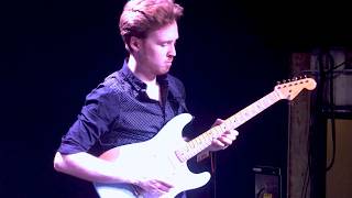 Beautiful Strat Sound with Vox AC30, at Soundcheck