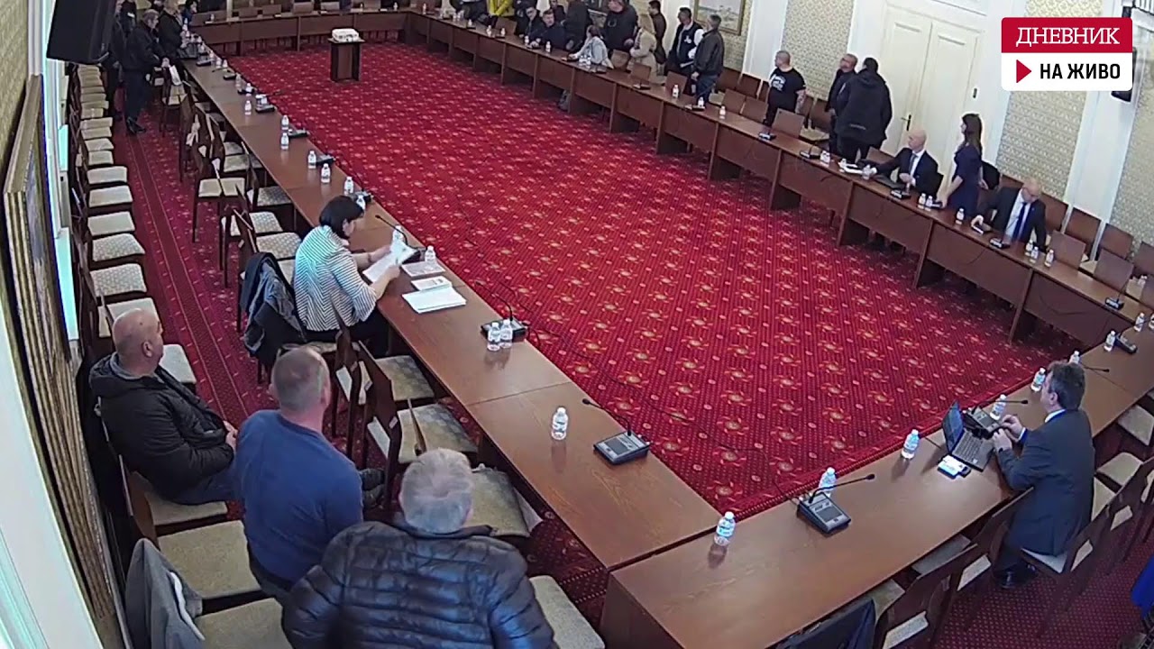 Кръгла маса на тема „Енергията от възобновяеми източници в морските ...