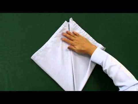 วีดีโอ: วิธีทำโปสการ์ดต้นฉบับจากผ้าเช็ดปากด้วยมือของคุณเอง