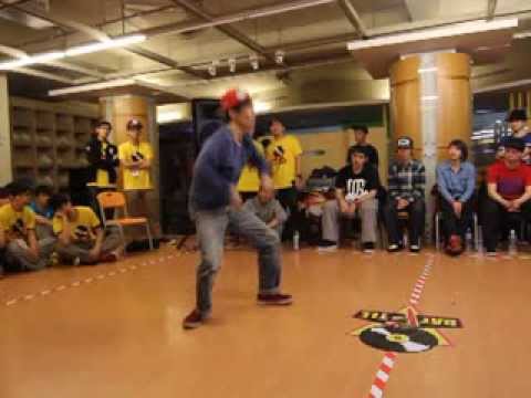 2013.04.13 台科大亂鬬VOL.4 16強 白二 VS【楊C】