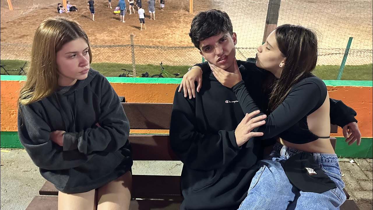 ESTOU GOSTANDO DE VOCÊ JUNINHO!!