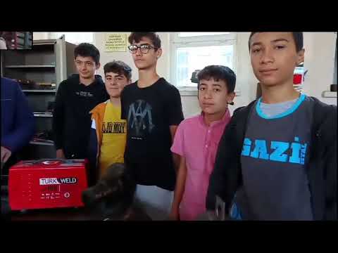 Kimdir Öğretmen
