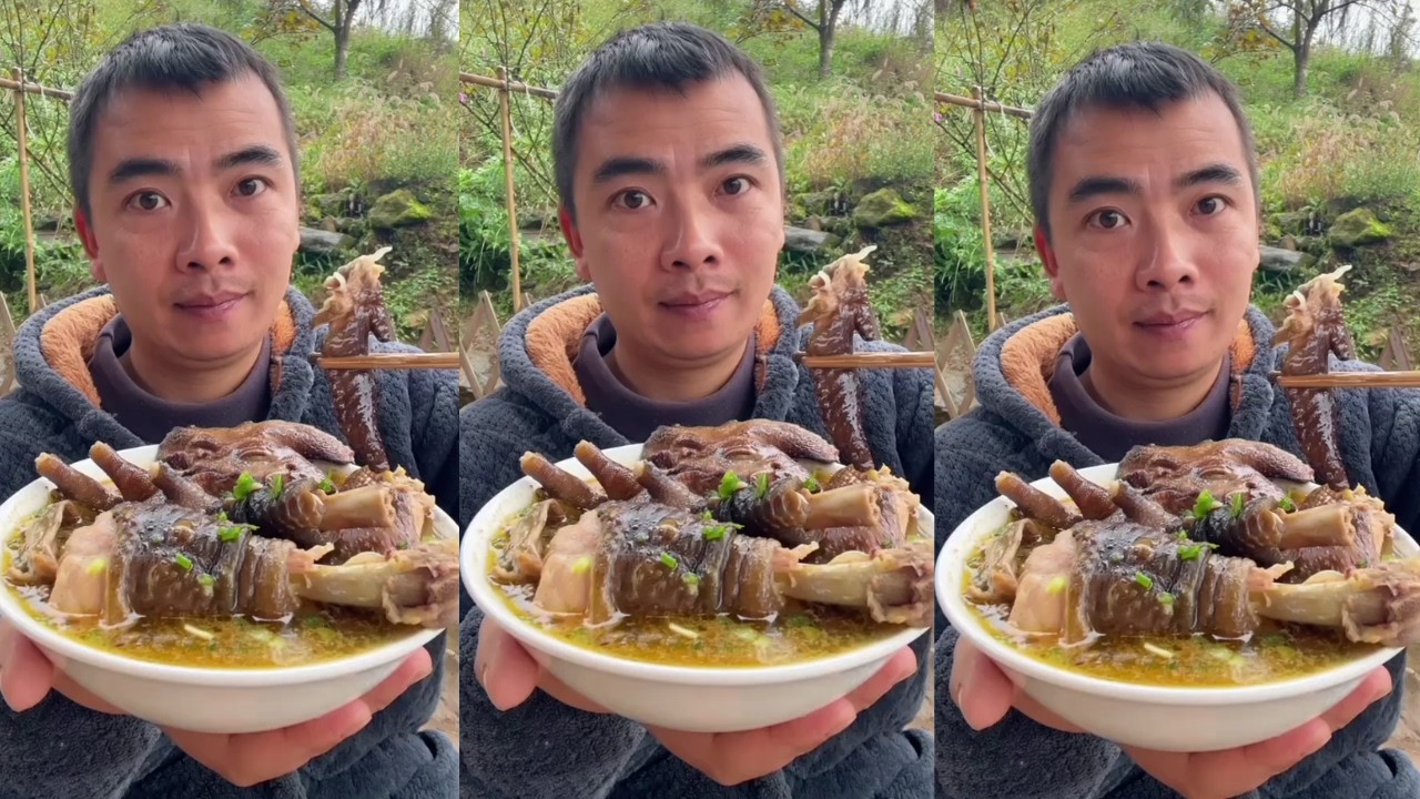 Traditional Village Chicken Soup Mukbang | Delicious Rural Food