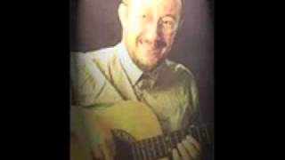 Özdemi̇r Erdoğan - Tadi Yok Sensi̇z Geçen Ne Baharin Ne Yazin Resimi