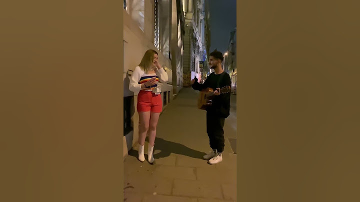 Gece kulübü çıkışı en sevdiğin şarkı ne diye sordum!