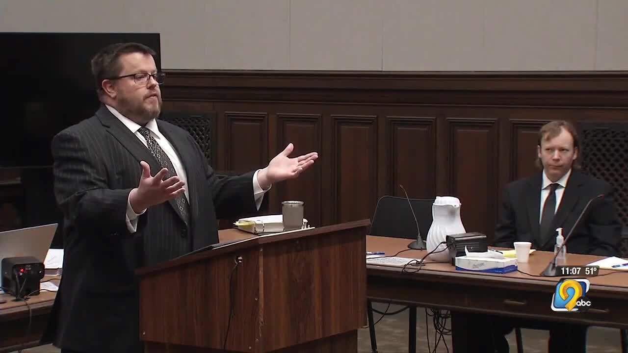 Judge sets verdict hearing in Cedar Rapids cold case - YouTube