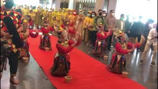 Tari umoara dan tari mondotambe, sebagai tarian penjemputan suku tolaki, sulawesi tenggara,