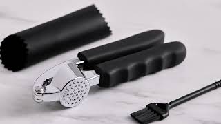 🧄 Stop Using Your Hands! Crush Garlic in Seconds (Must-Have Tool)