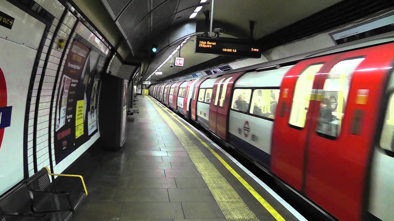 Northern Line 1995ts 51646 Departing Borough Youtube