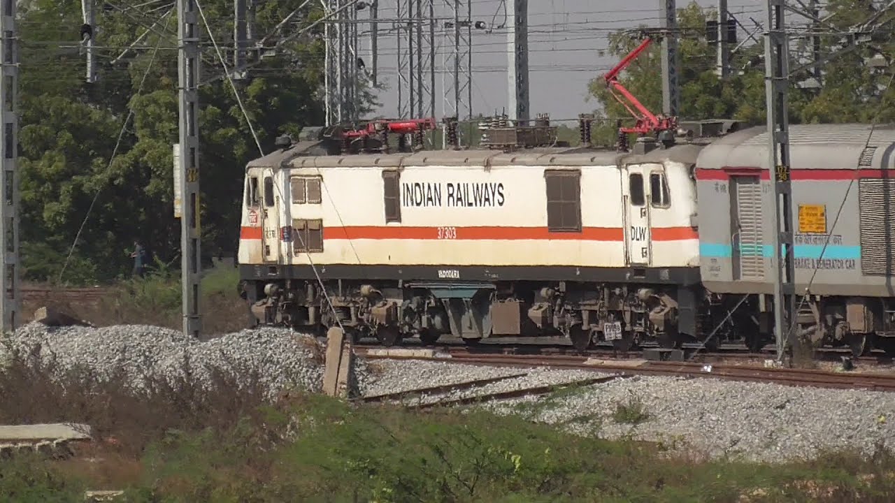 Dharmavaram-Kalluru-Guntakal | 130 kmph train journey | VIVEK Express Indian Railways